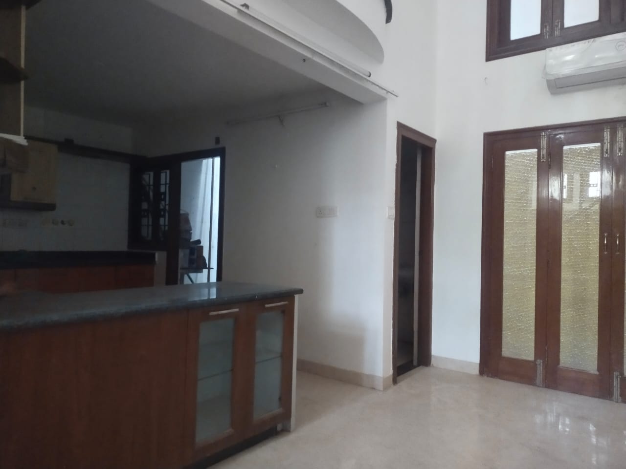 2250 Sq Feet Office Space for Rent Only in Anna Nagar East
