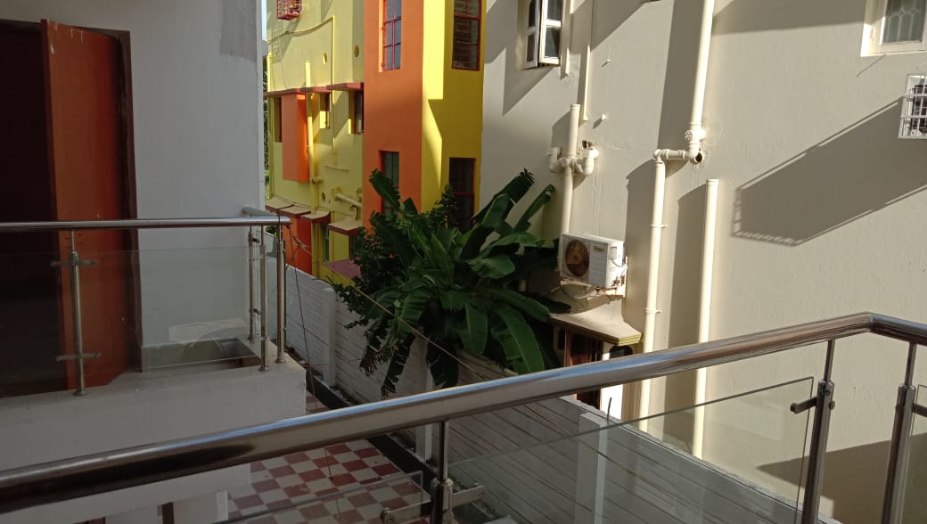 2 BHK Residential Apartment for Rent in Dhapa