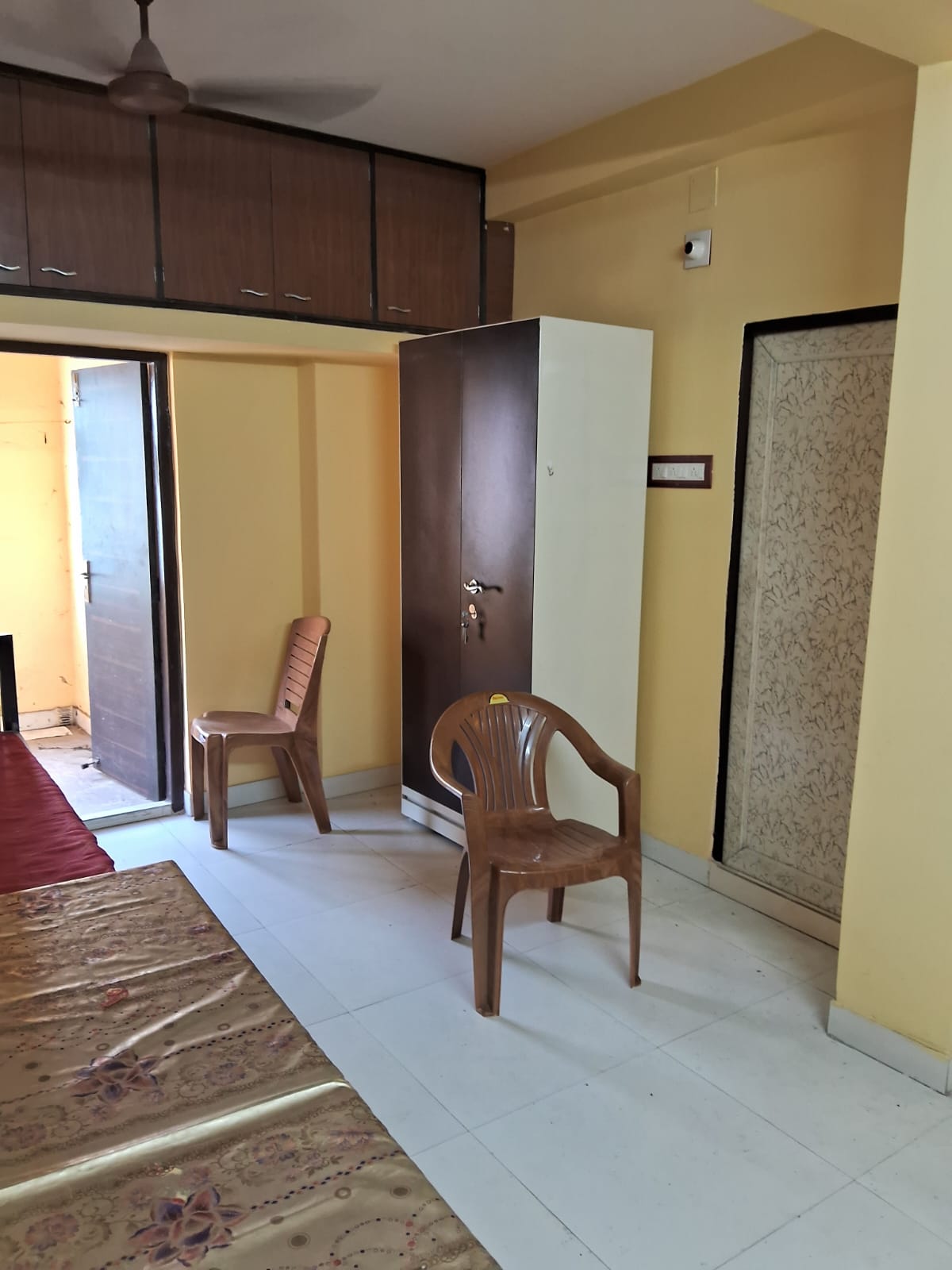 3 BHK Residential Apartment for Rent Only in Action area 1 new town