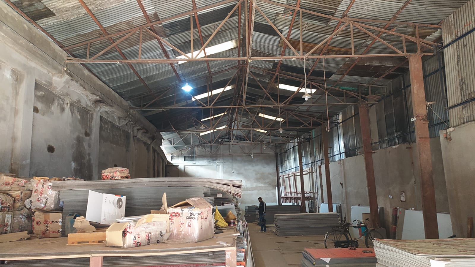 3500 Sq Feet Commercial Warehouses/Godowns for Rent Only in BARASAT 24-PARGANAS(N)