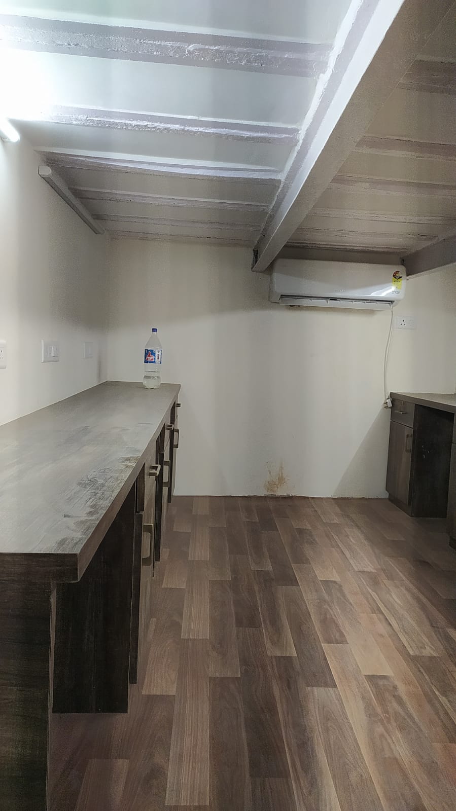 350 sqft Office Space for Rent Only in Park Street