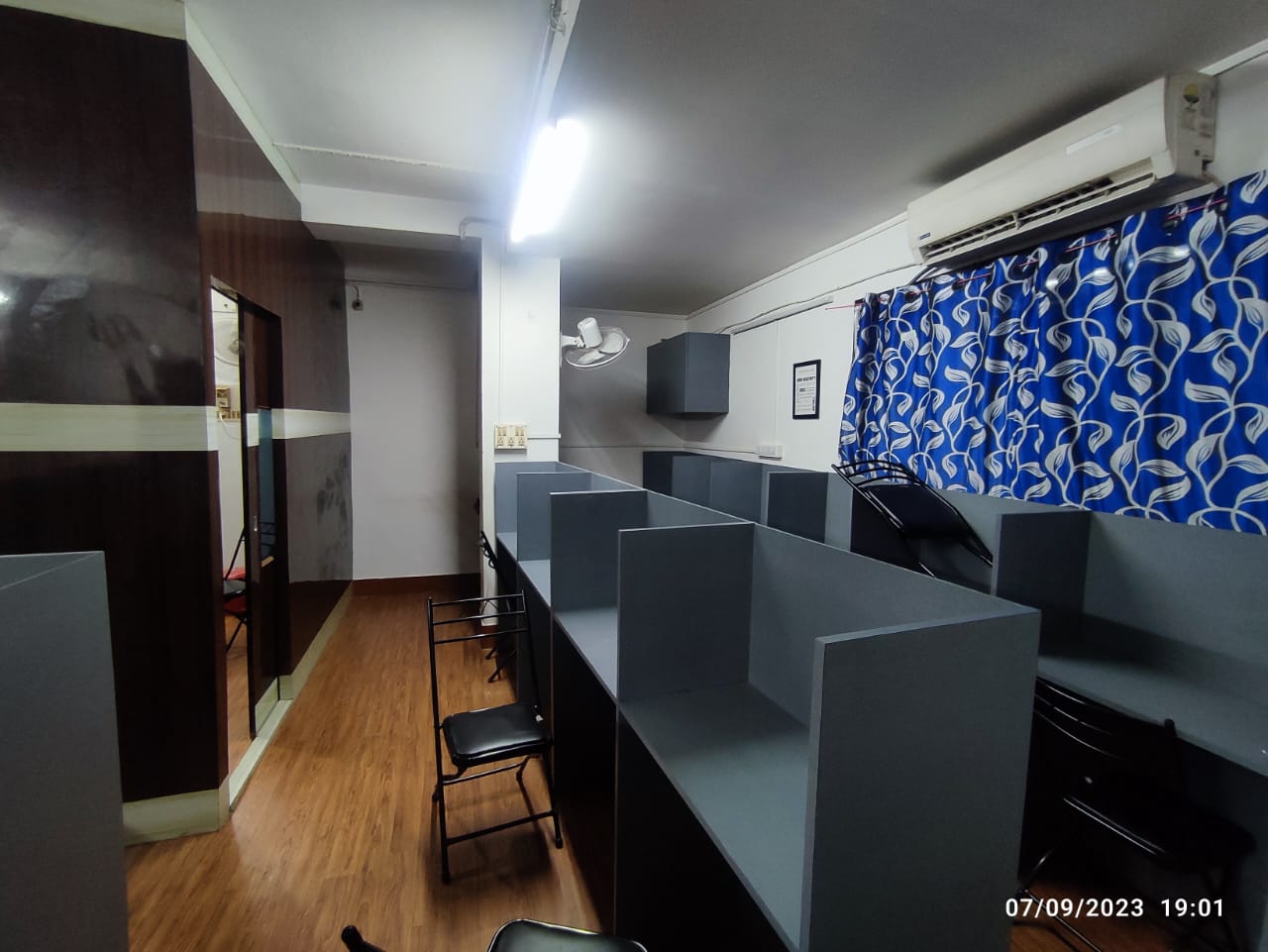 1100 Sq Feet Office Space for Rent Only in Tollygunge