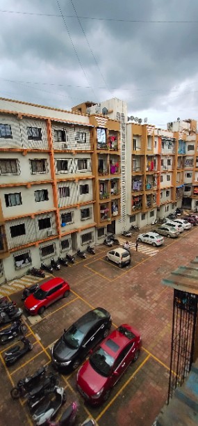1 BHK Residential Apartment for Rent at building no. 5 in Awadh Nagar