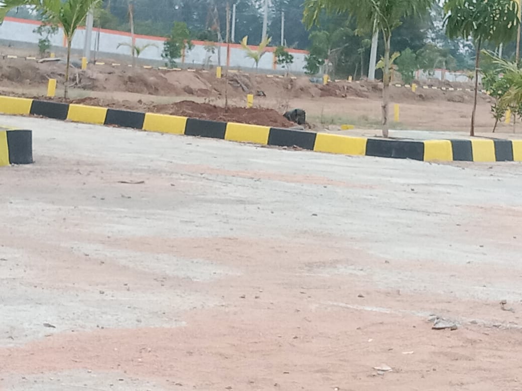 200 Sq Yards Plots & Land for Sale in Solipur
