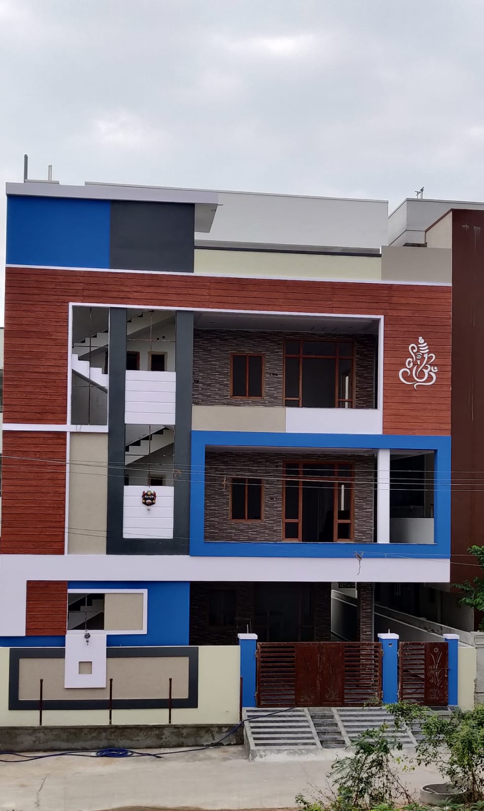 4+ BHK Independent Villa for Sale in Medipalli