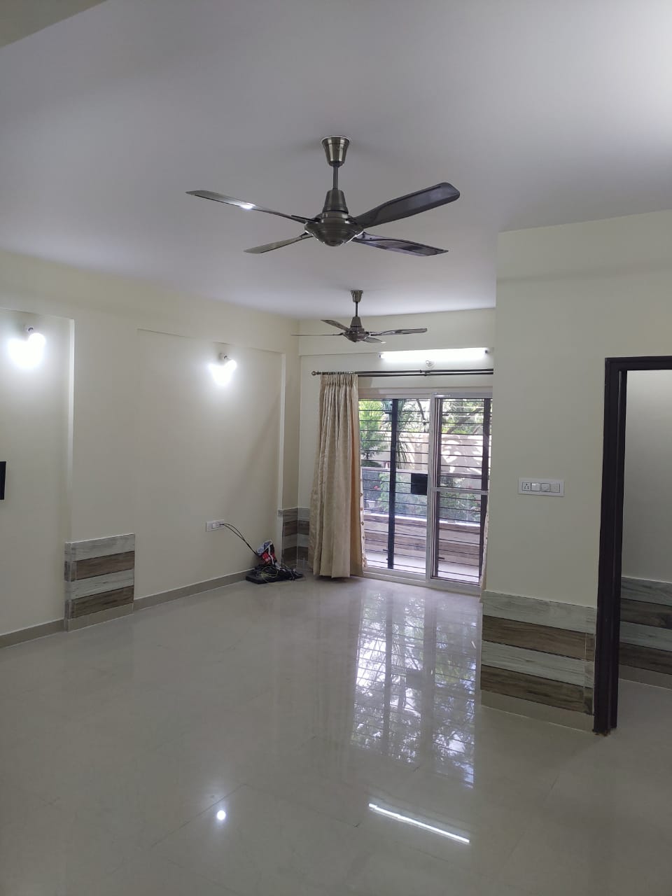 2-bhk-residential-apartment-for-rent-in-hsr-layout-bangalore-1200-sq