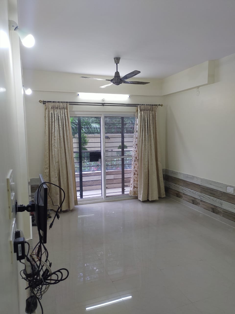 2-bhk-residential-apartment-for-rent-in-hsr-layout-bangalore-1200-sq