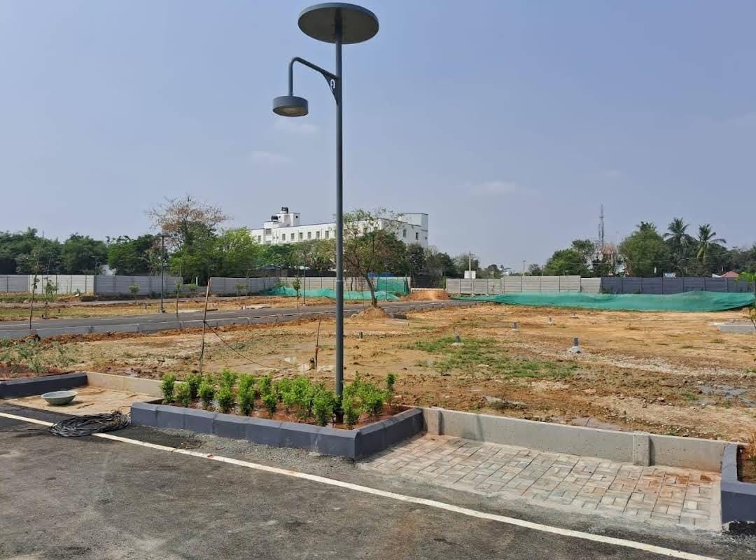 600 sqft Plots & Land for Sale in Thirumazhisai
