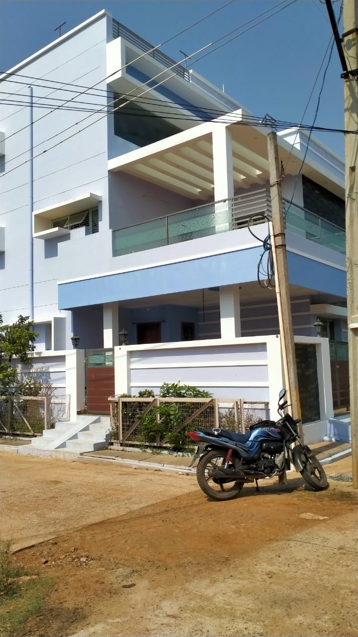 4 BHK Independent House for Sale in Podalakur Road