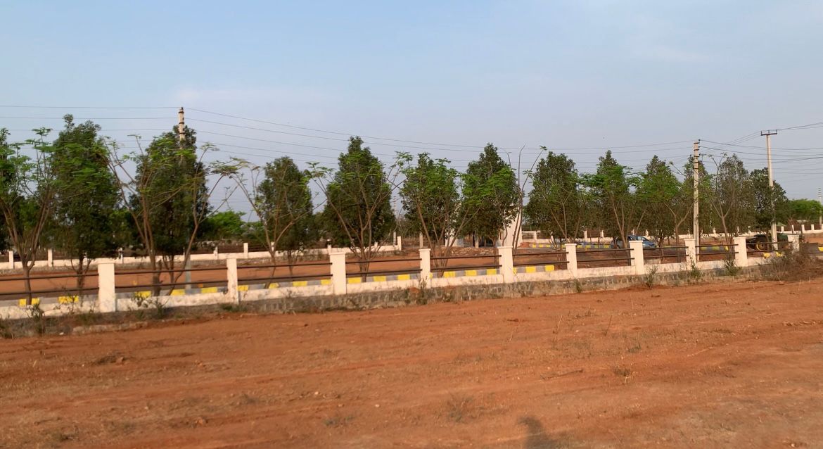 333 Sq Yards Plots & Land for Sale in Adibatla
