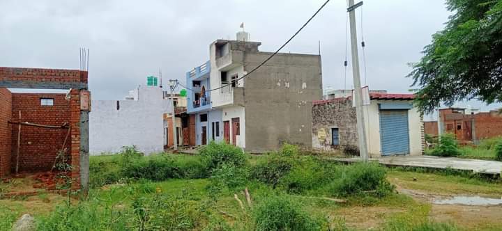 150 Sq Yards Plots & Land for Sale in Sector 16A