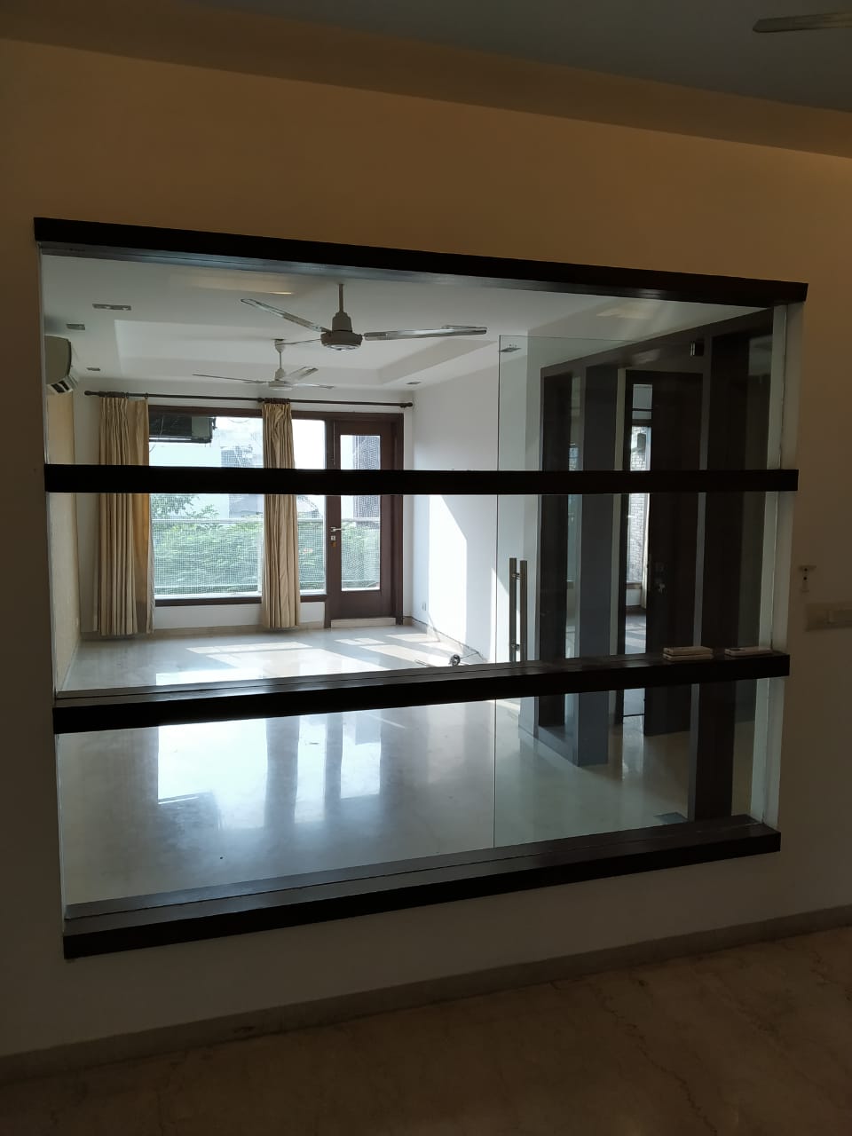 3 BHK Residential Apartment for Rent in Chittaranjan Park