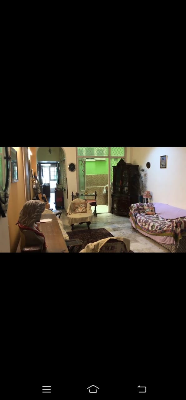 2 BHK Flat for Resale in Greater Kailash