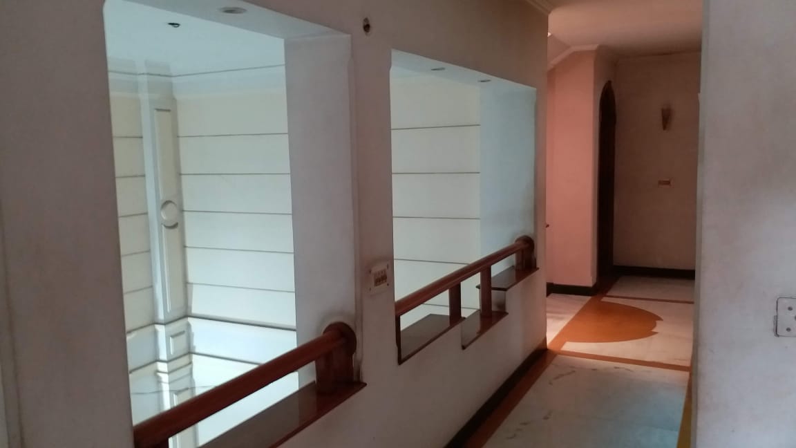 3 BHK Residential Apartment for Rent in Panchsheel Enclave