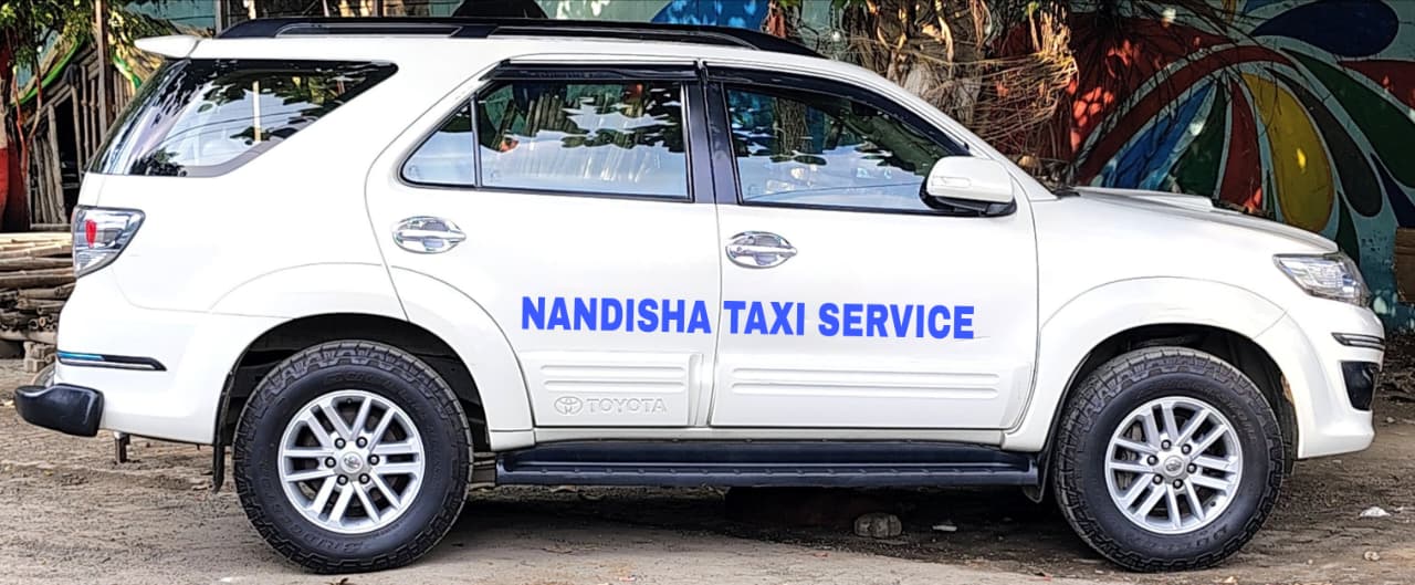 Nandisha Taxi Service  in Sohbatia Bagh, Allahabad - 211006