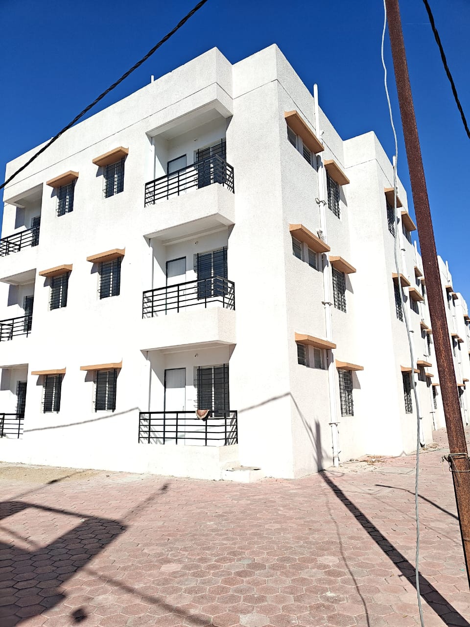 Flat for Sale in Manglia