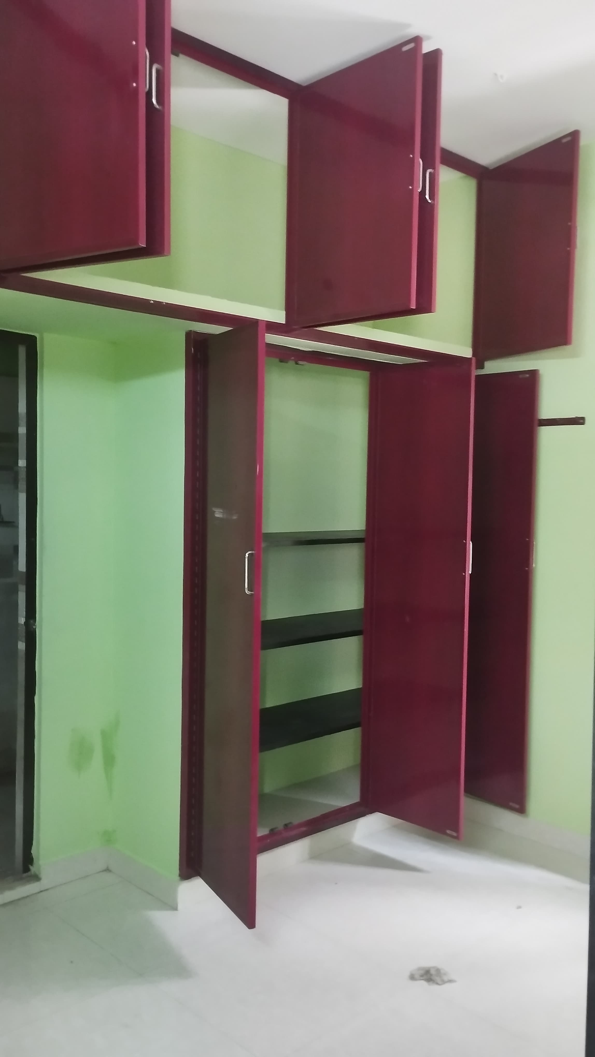 Flat for Resale in Hasthinapuram