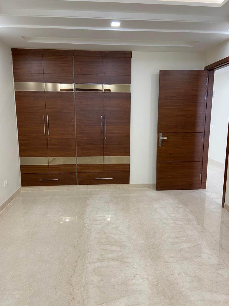 Builder Floor for Sale in Patel Nagar
