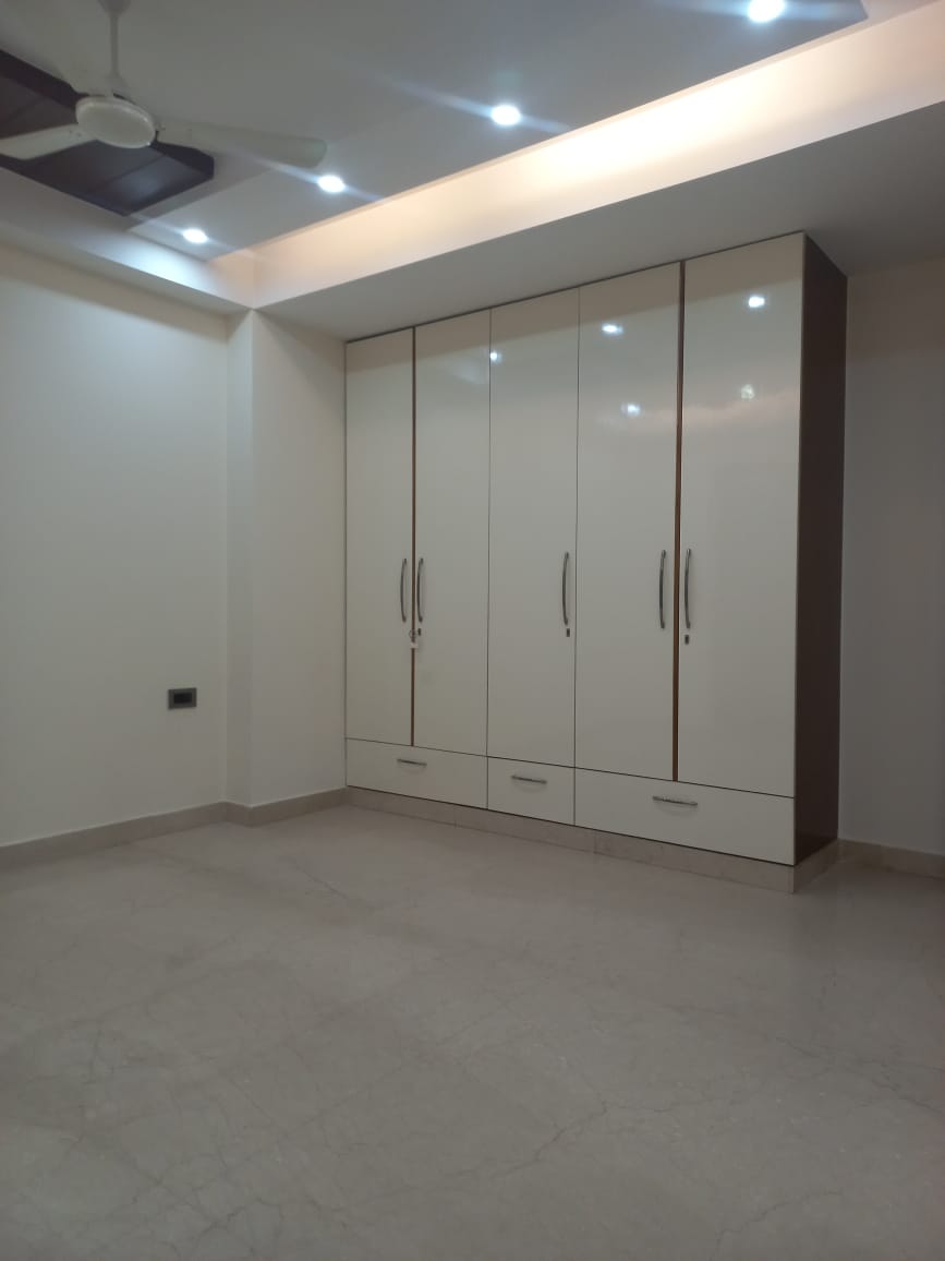 Builder Floor for Sale in Patel Nagar
