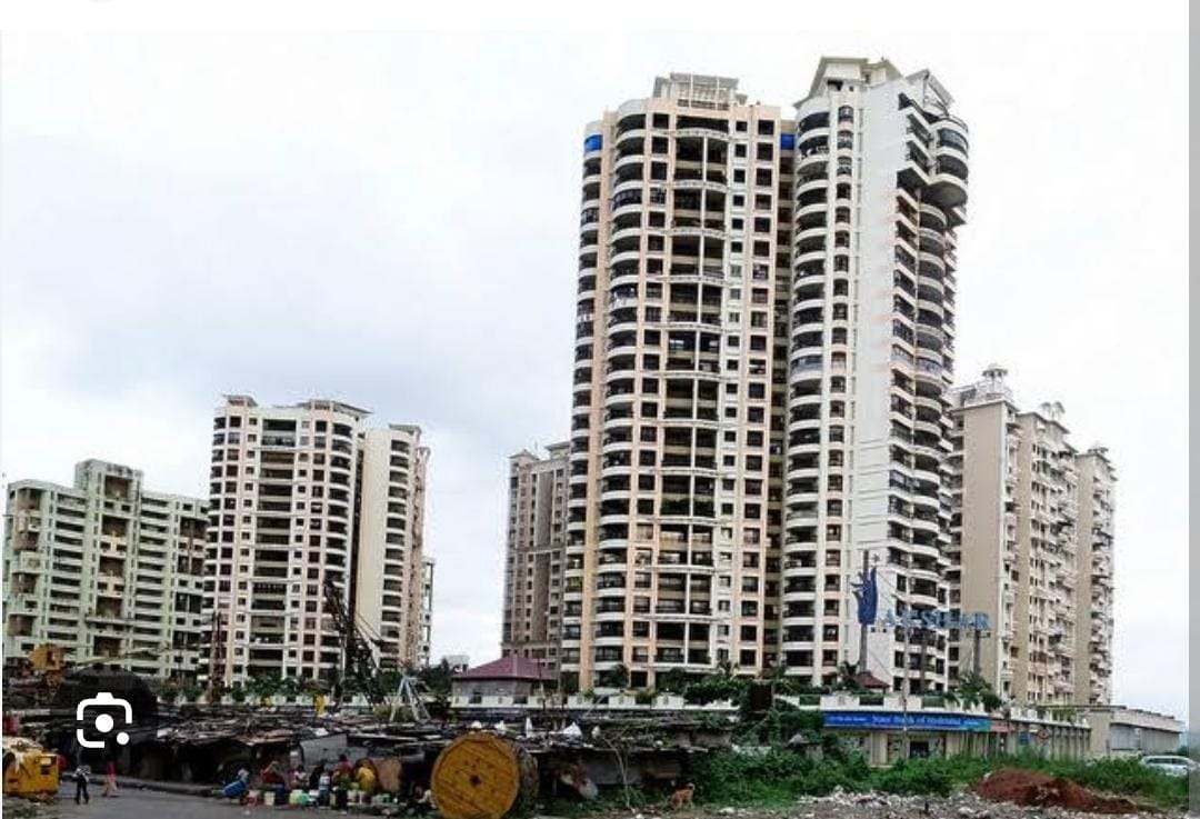 Flat for Resale in Khardi