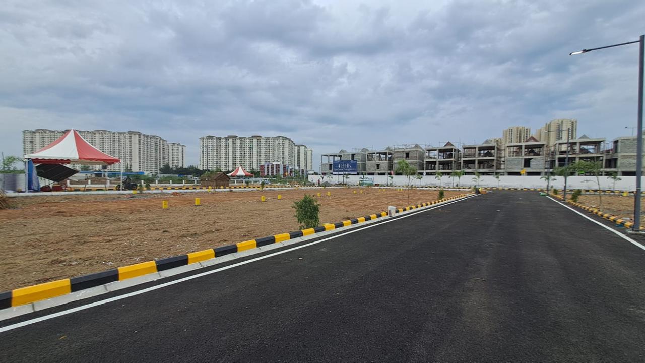 1223 sqft Plots & Land for Sale in Navalur