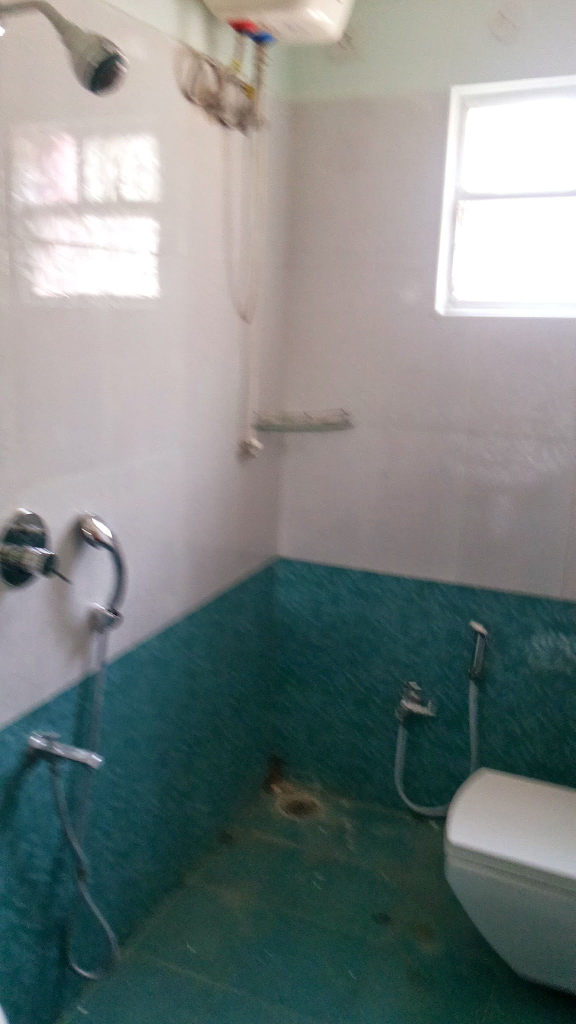 Flat for Resale in Padur