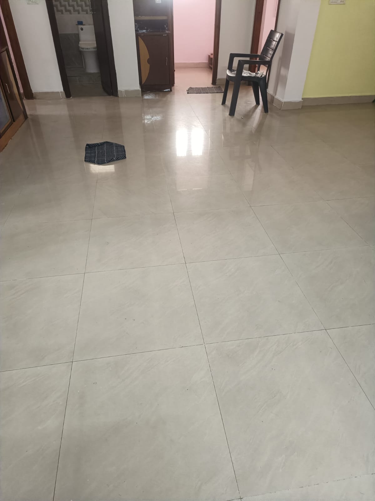 Flat for Resale in Maharani Peta