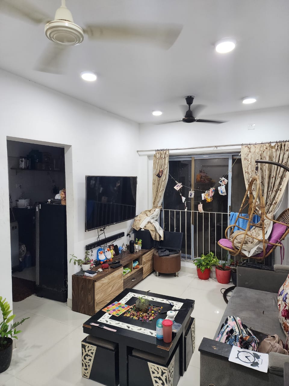 Flat for Resale in Borivali East