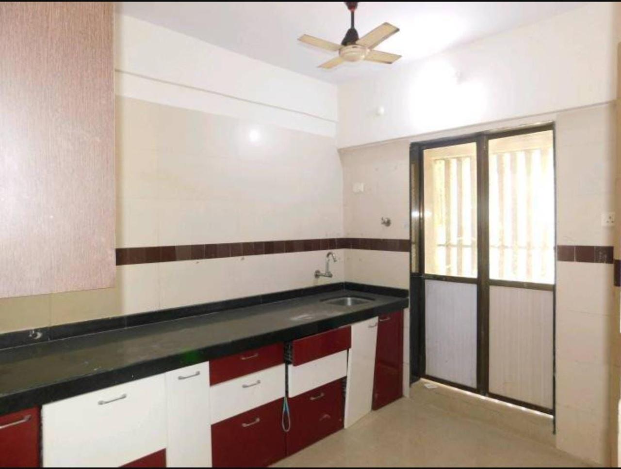 Flat for Resale in Goregaon West