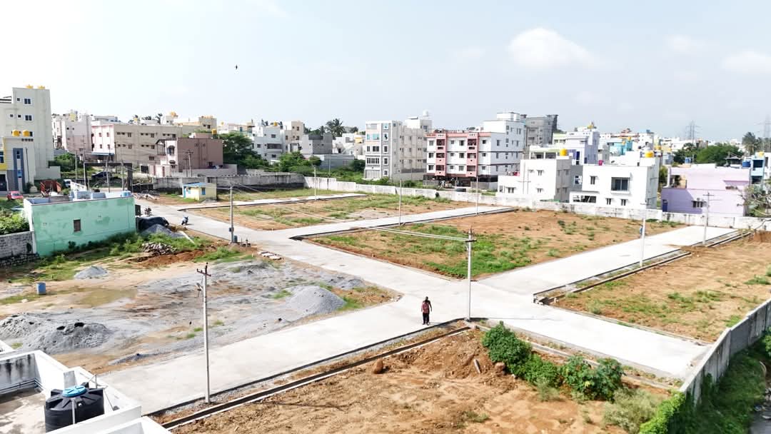 1200 sqft Plots & Land for Sale in Dinnur