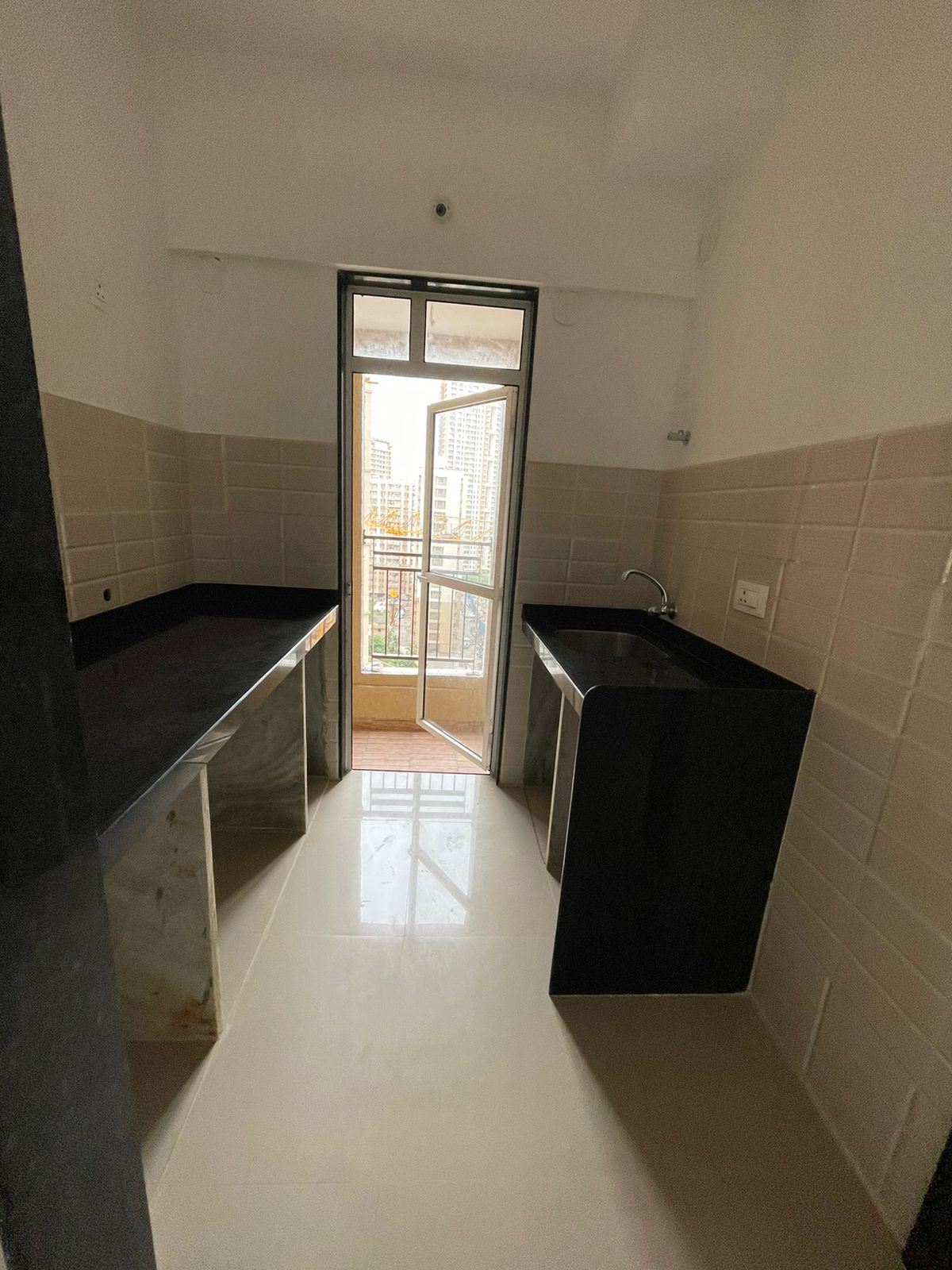 Flat for Resale in Mira