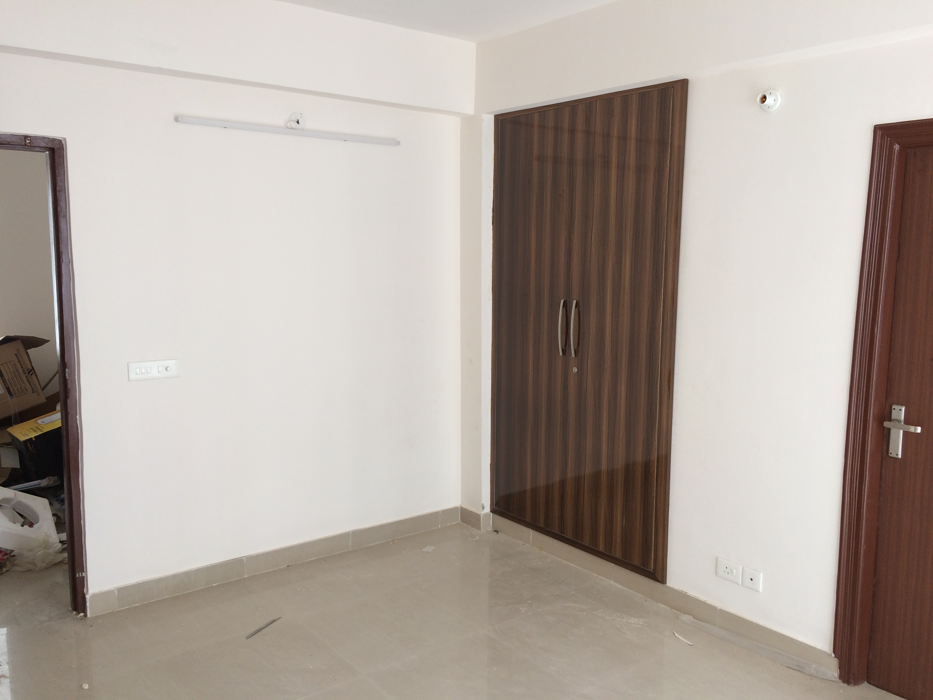 Flat for Resale in Sector 37D
