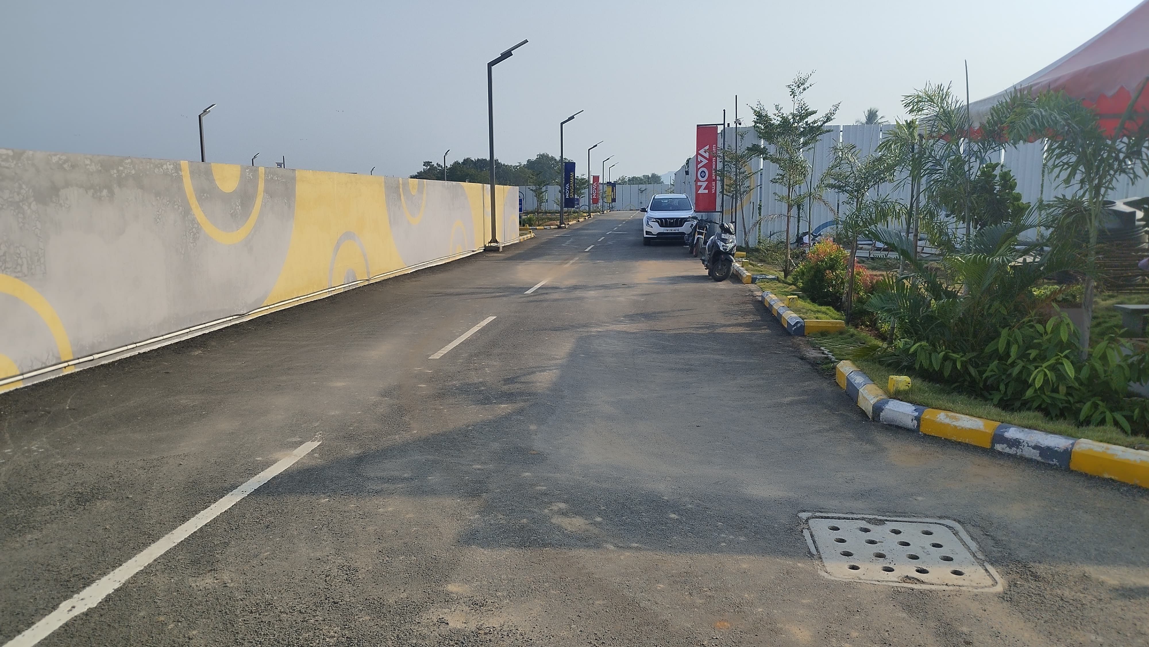 1000 sqft Plots & Land for Sale in Manapakkam