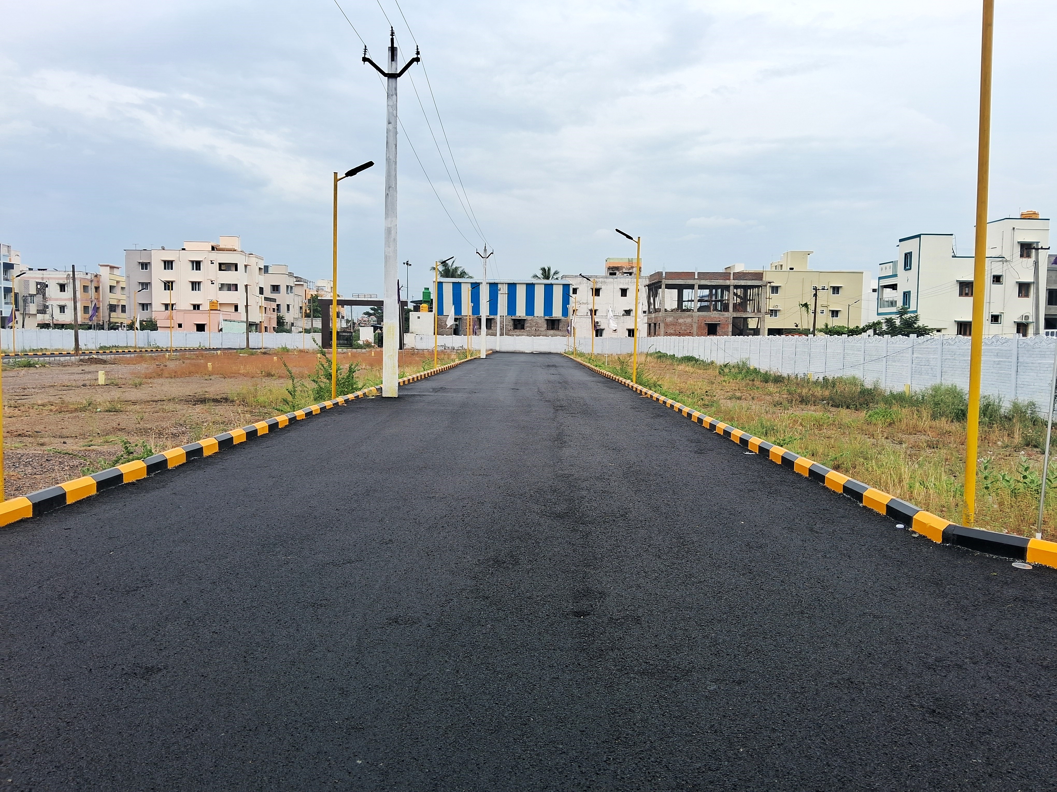 704 sqft Plots & Land for Sale in Mudichur
