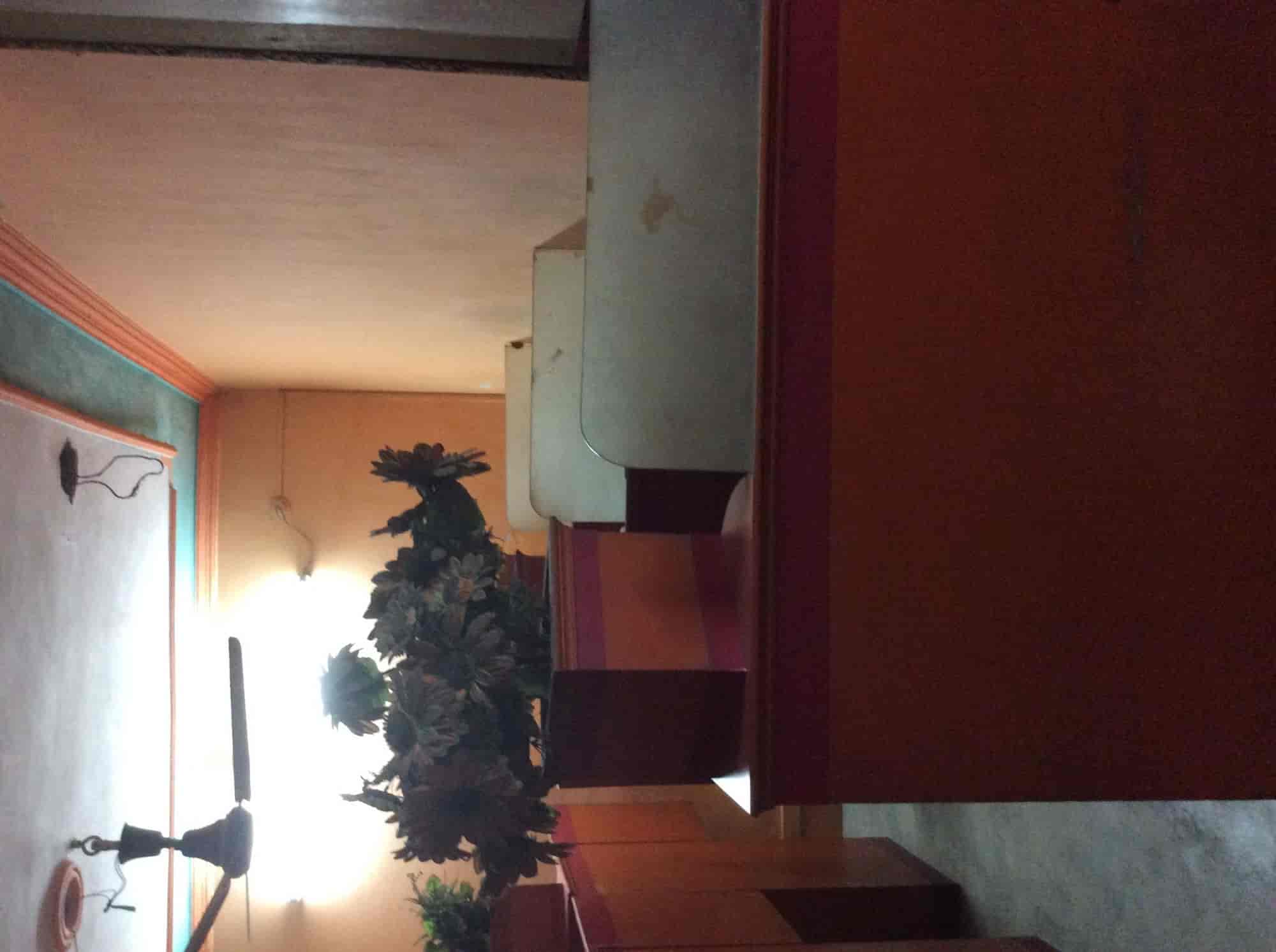 211 sqft Shop for Resale in Gomti Nagar