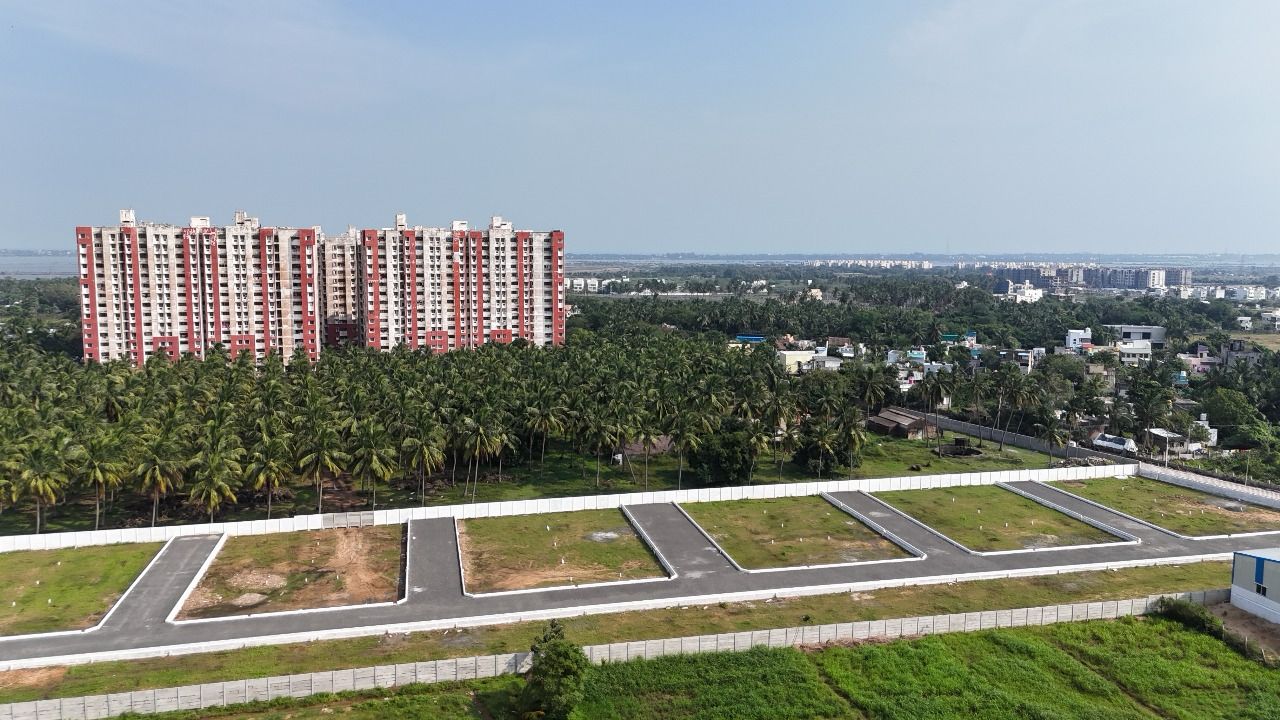 1300 sqft Plots & Land for Sale in Kalavakkam