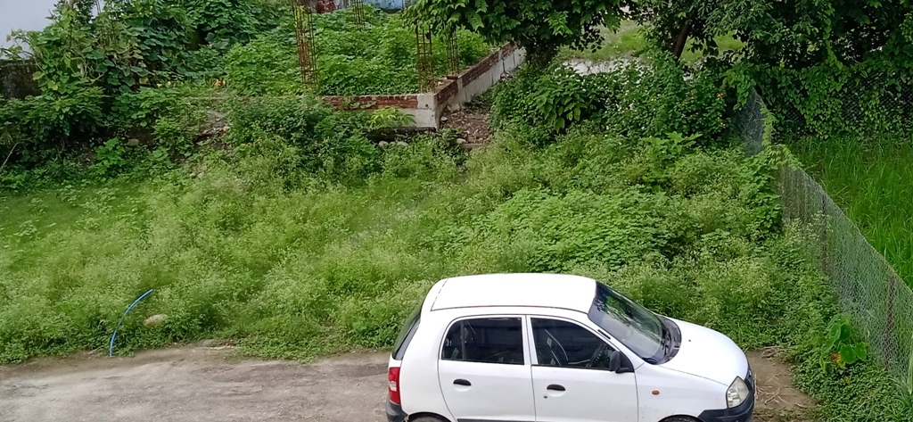 107 Sq Yards Plots & Land for Sale in Mothrowala