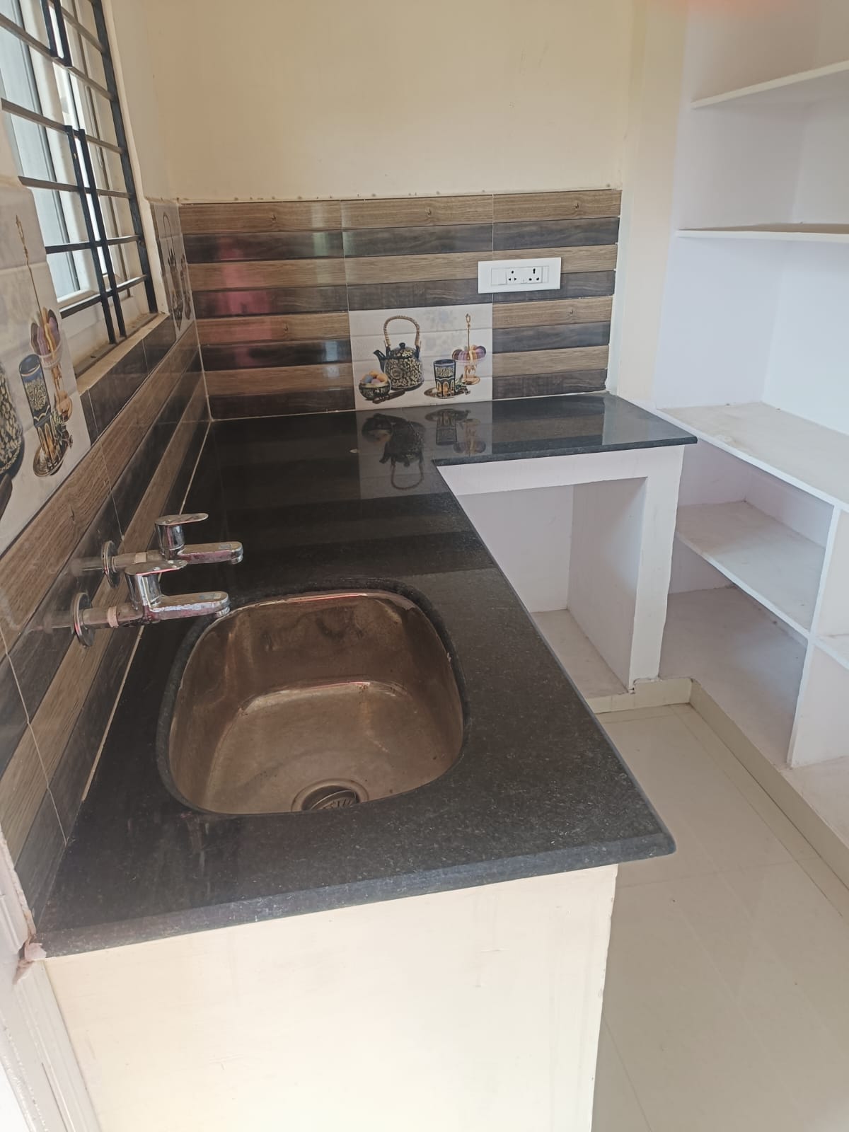 Flat for Sale in Dwaraka Nagar