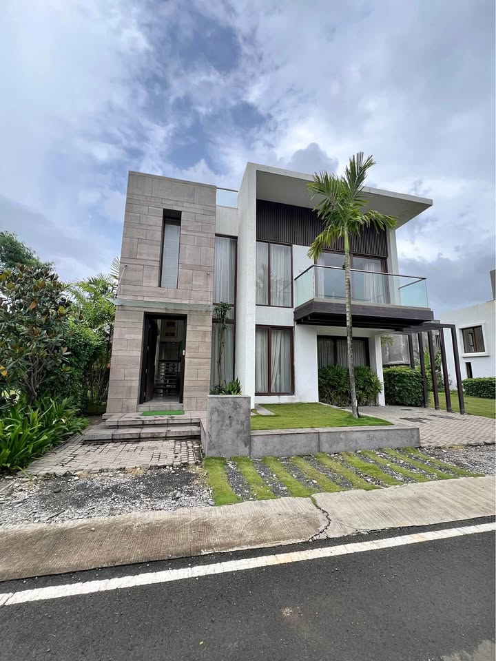 Independent Villa for Sale in Whitefield