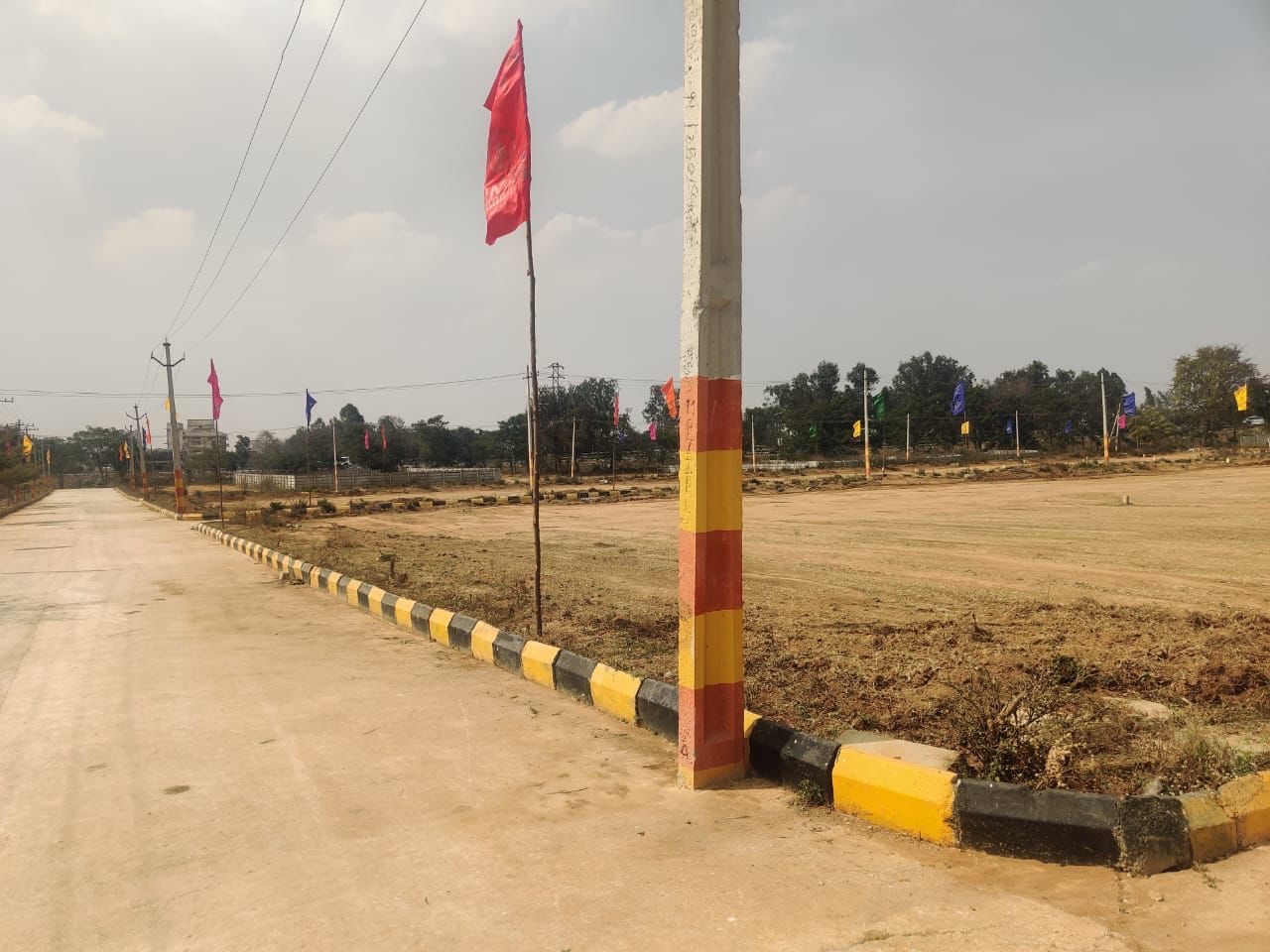 183 Sq Yards Plots & Land for Sale in Solipur