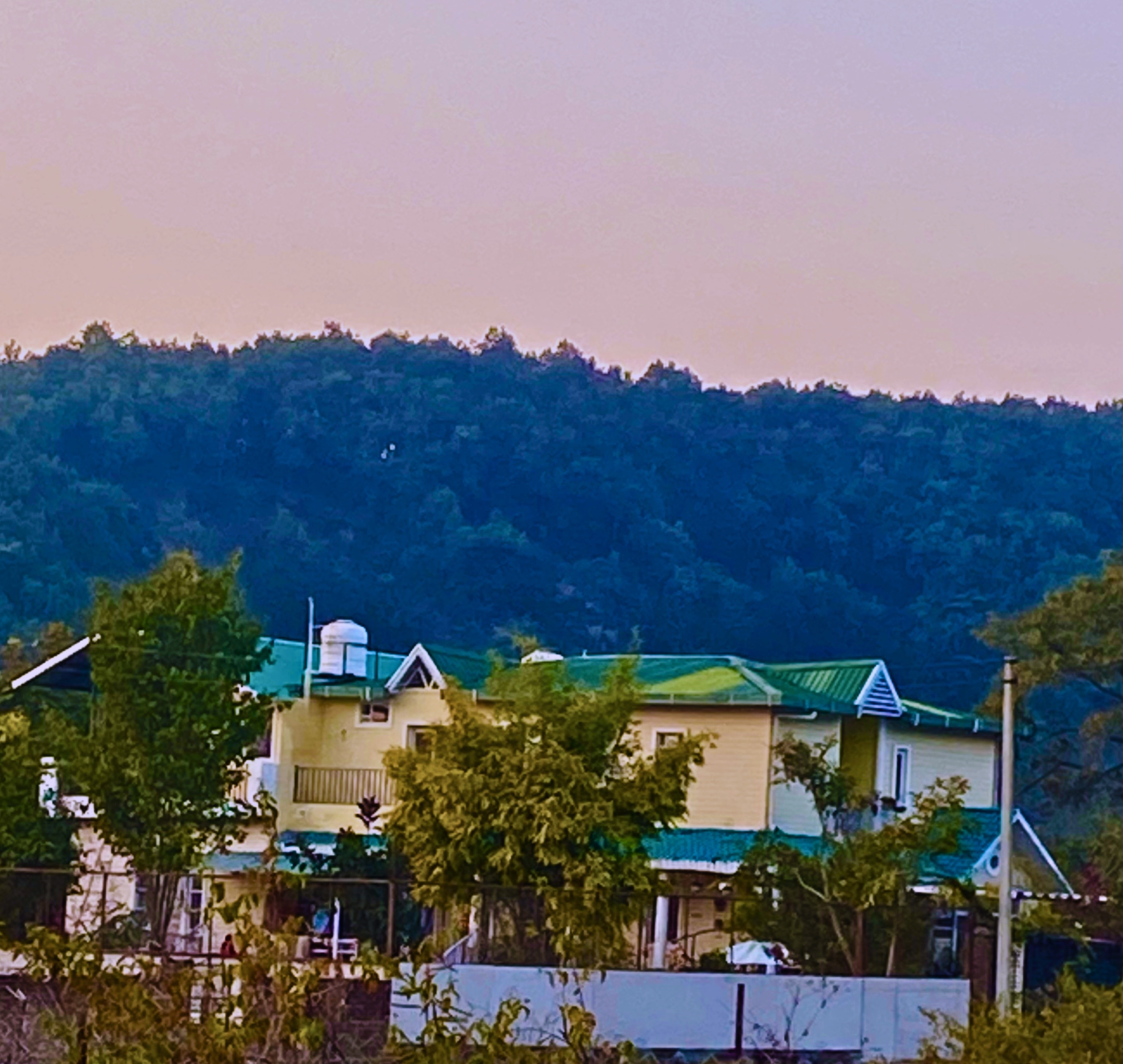 Independent Villa for Resale in Pondha