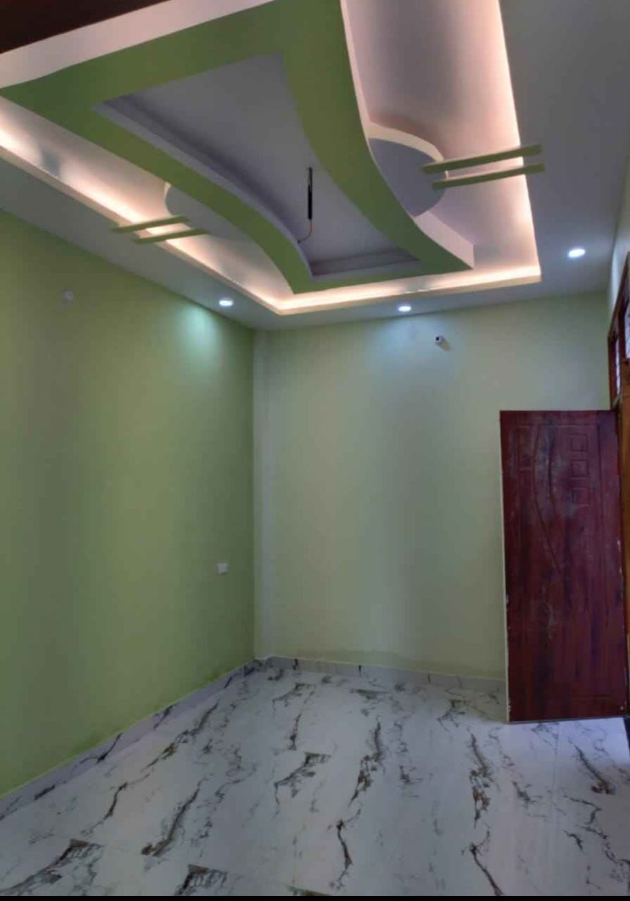 Independent Row House for Sale in Uattardhona