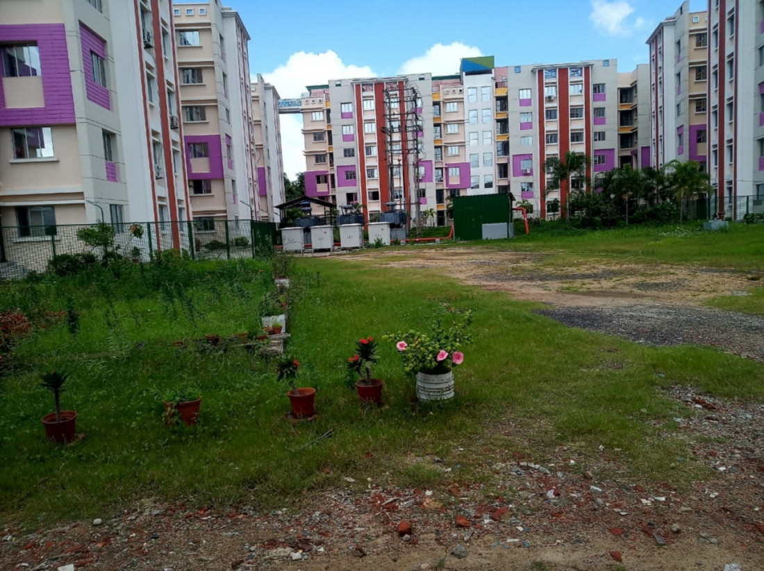 Flat for Sale in Madhyamgram