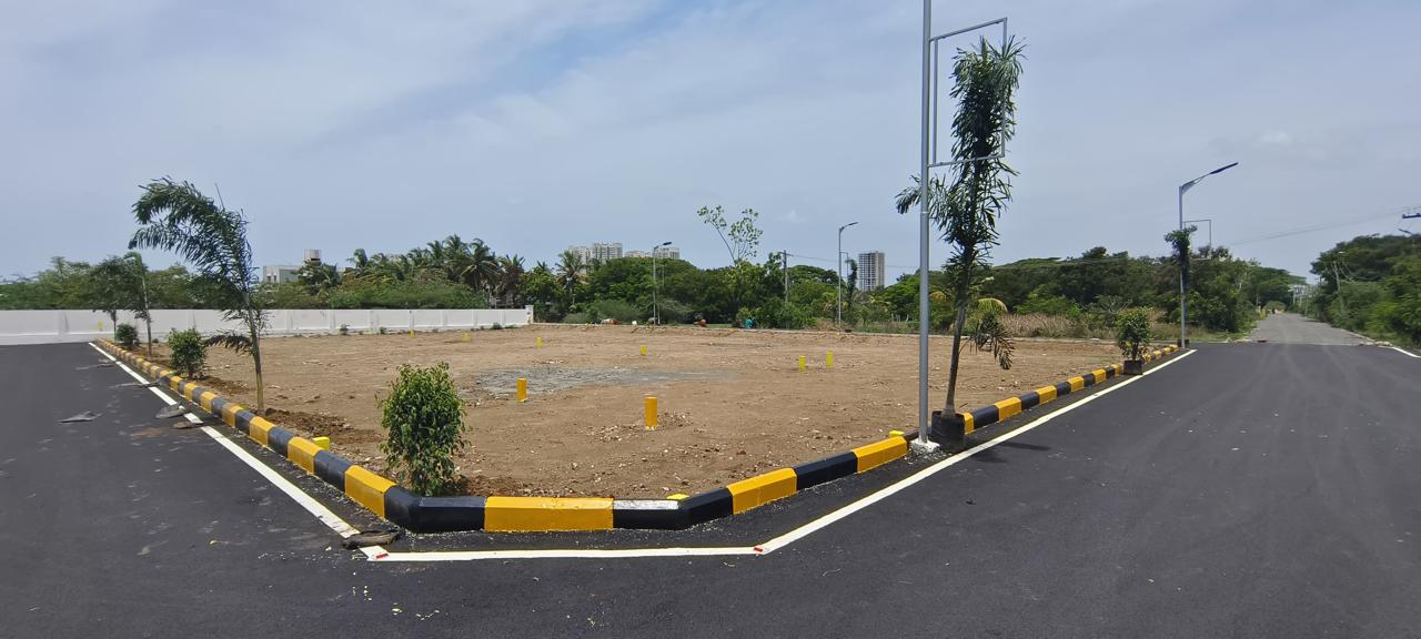 1220 sqft Plots & Land for Sale in Navalur