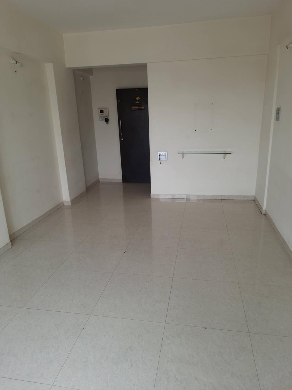 Flat for Resale in Pimple Nilakh
