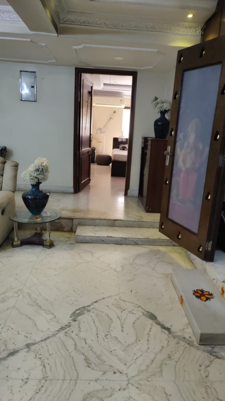 Flat for Resale in Elgin