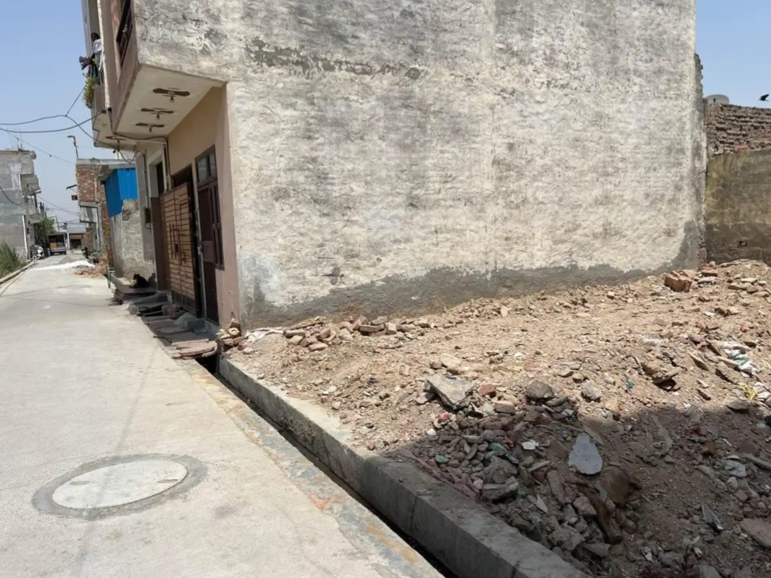 900 sqft Plots & Land for Sale in Dankaur