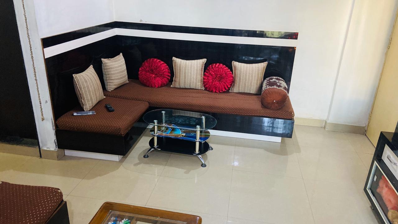 Flat for Resale in Pimple Nilakh