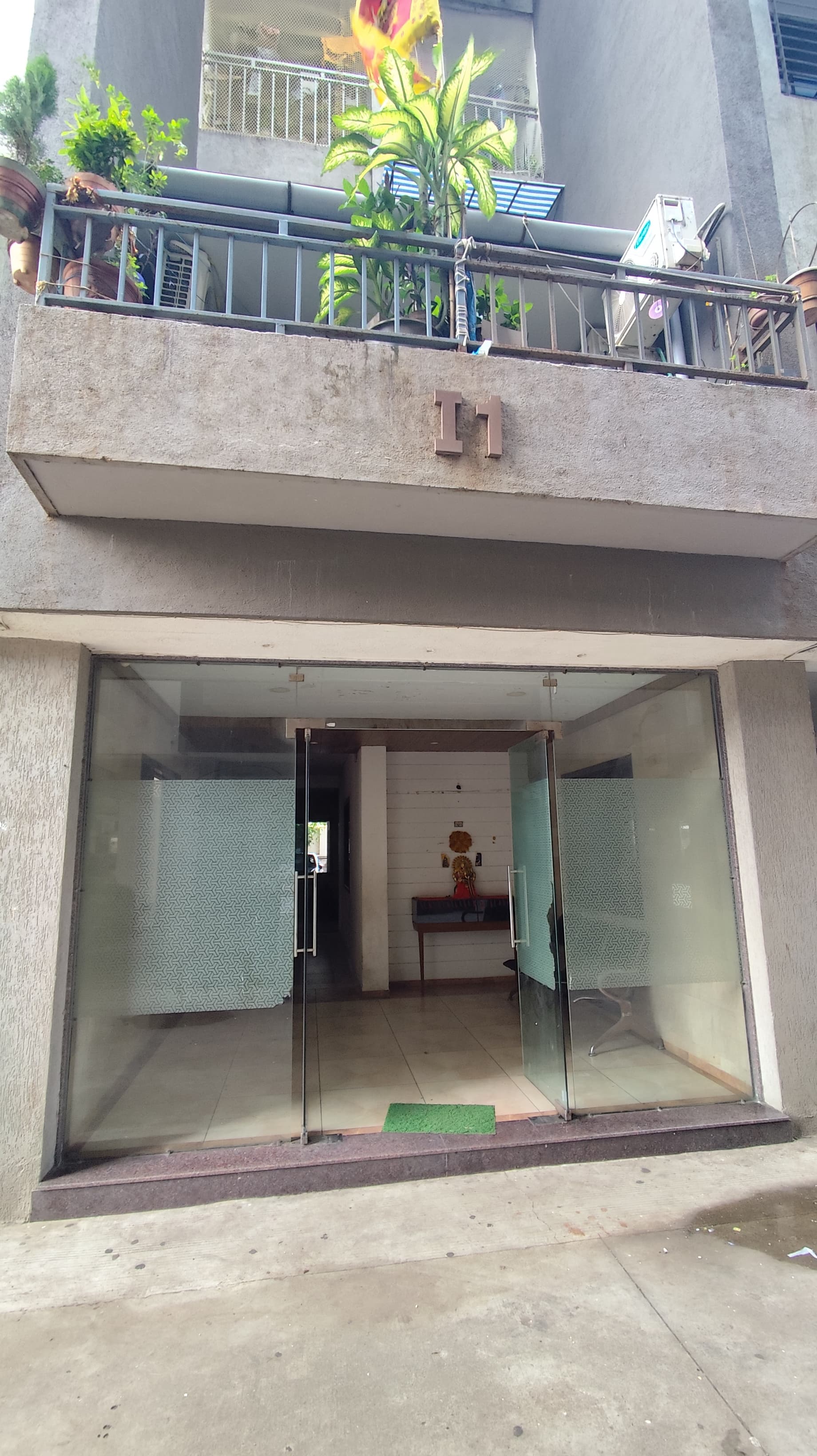 Flat for Resale in Althan