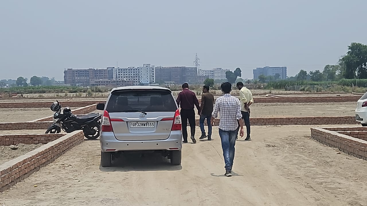 1000 sqft Plots & Land for Sale in Sidwahi